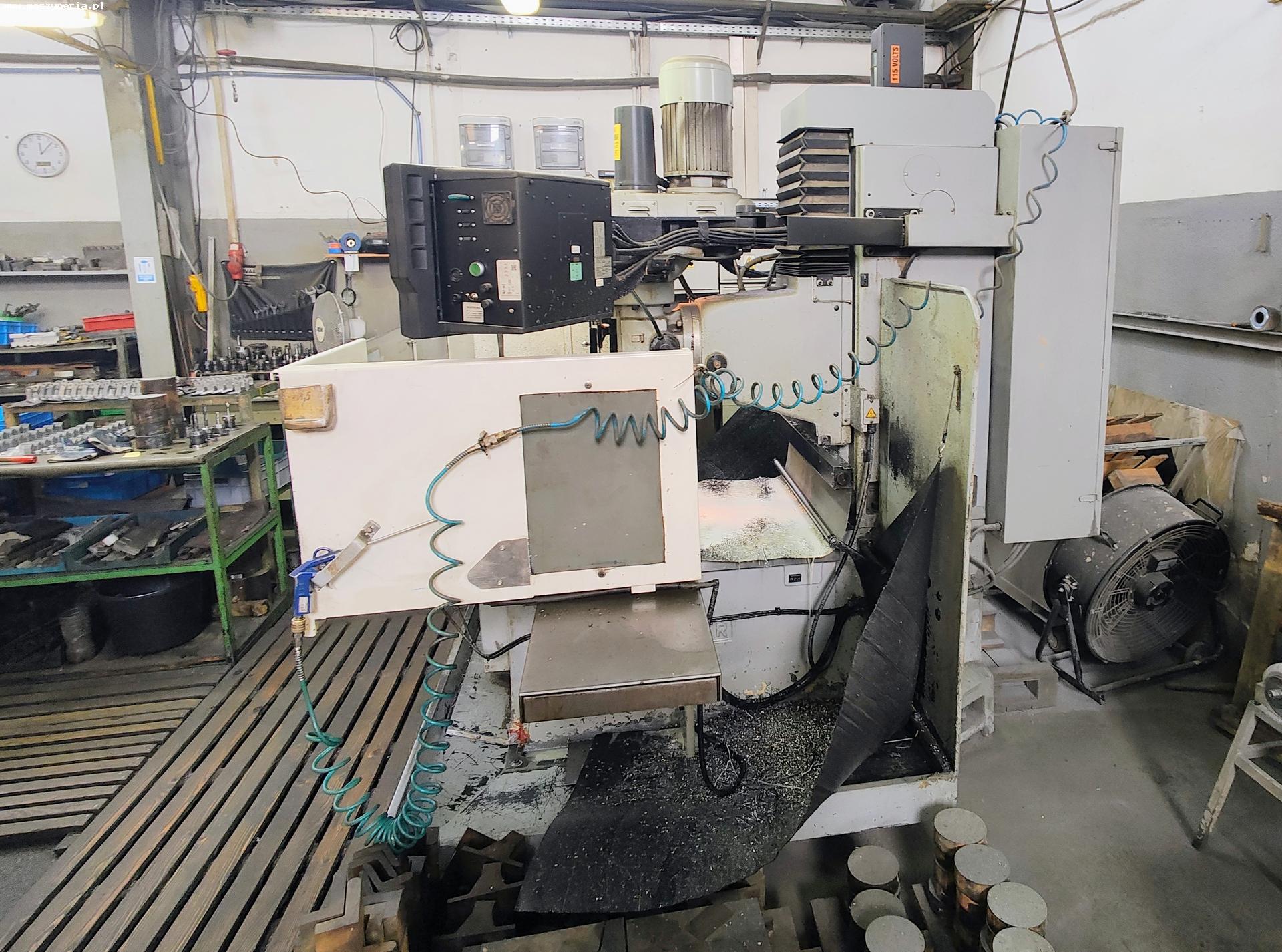 Fresatrice a banco fisso CNC XYZ SMX 5000 in vendita - foto 5